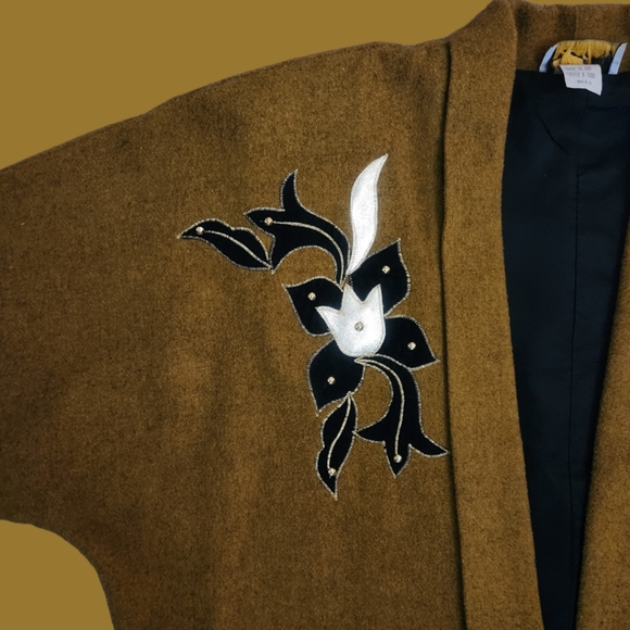 Vintage Jacket with Embellishment  SALE 20% OFF - Picture 4 of 6